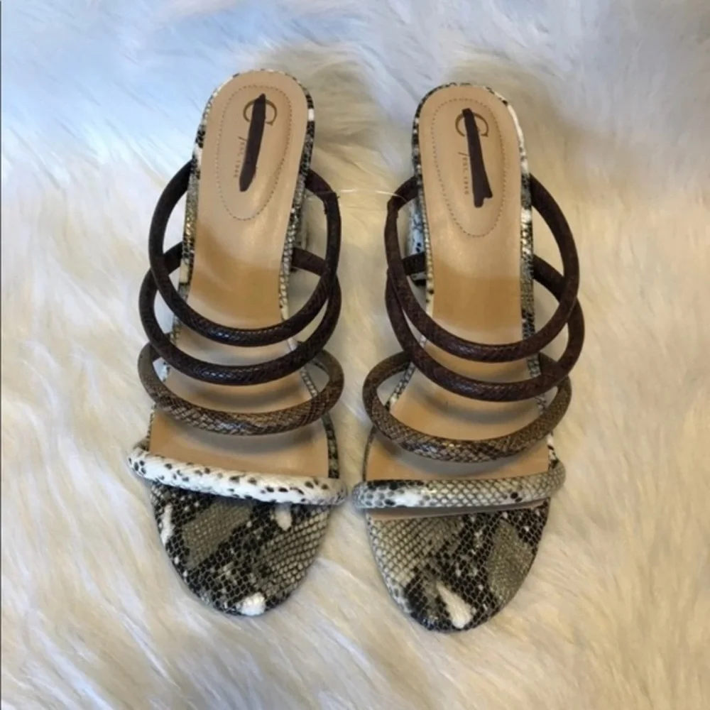 NEW‎ Size 9 Women's Shoes 3” Heels